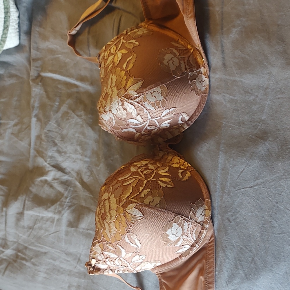38D Adore Me bra
